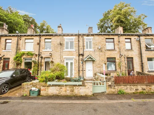 Belle Vue Terrace, Luddendenfoot, Halifaxphoto