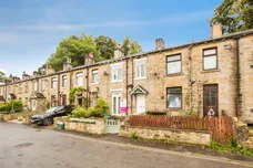 Belle Vue Terrace, Luddendenfoot, Halifax