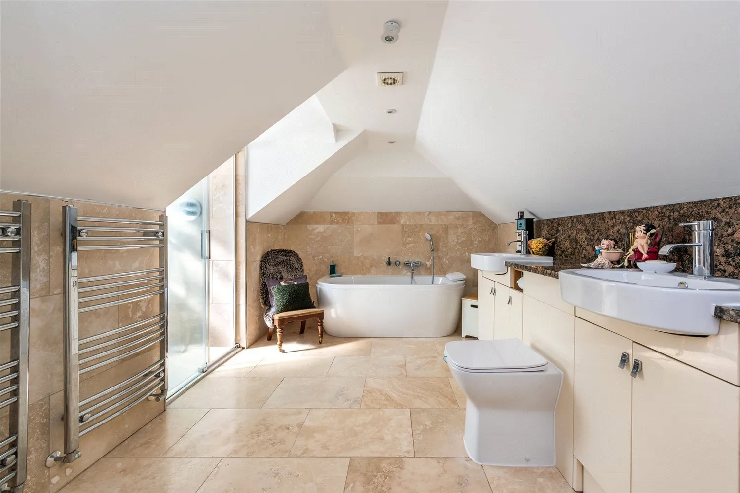 Usherwood Close, Tadworth, KT20 photo 14