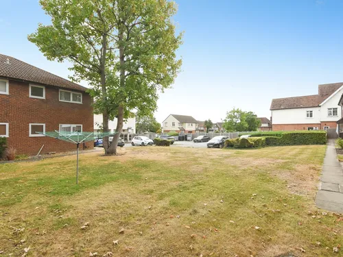 Matthews Close, Romfordphoto