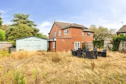 Westglade, Farnborough, GU14
