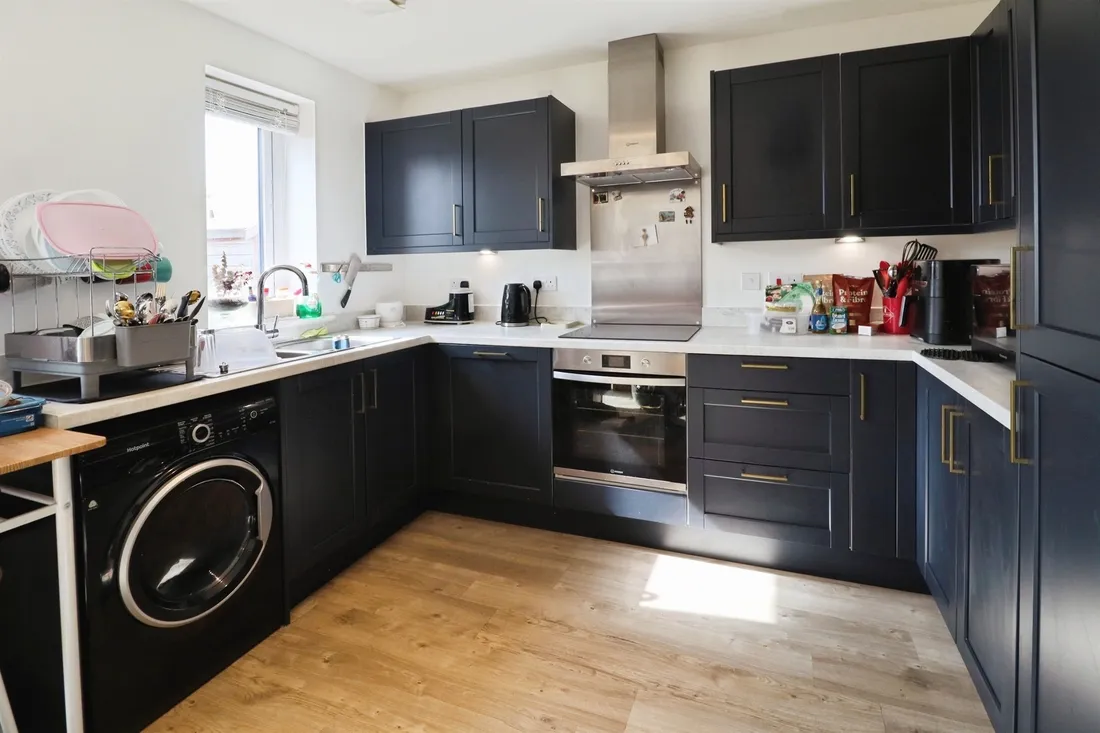 Property photo 8