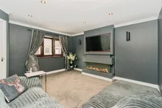 Benson Lane, Normanton
