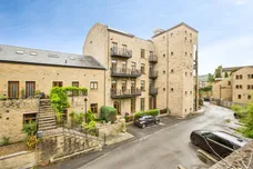 Stainland Road, Holywell Green, Halifax