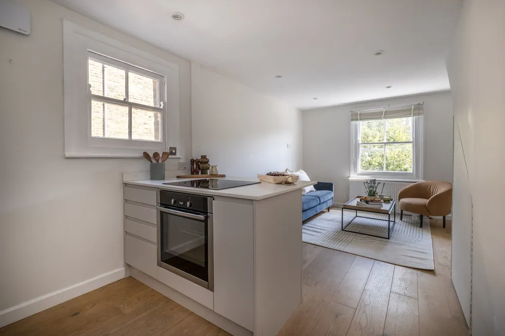 Galveston Road, London, SW15 photo 2