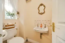 Maple Croft, New Farnley, LEEDS
