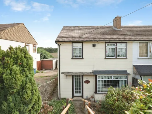 Lynton Road, Cheshamphoto