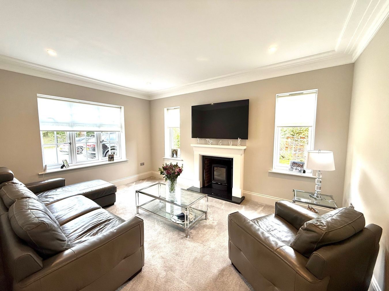 Hawthorn Lane, Warfield, Bracknell, RG42 Image 5