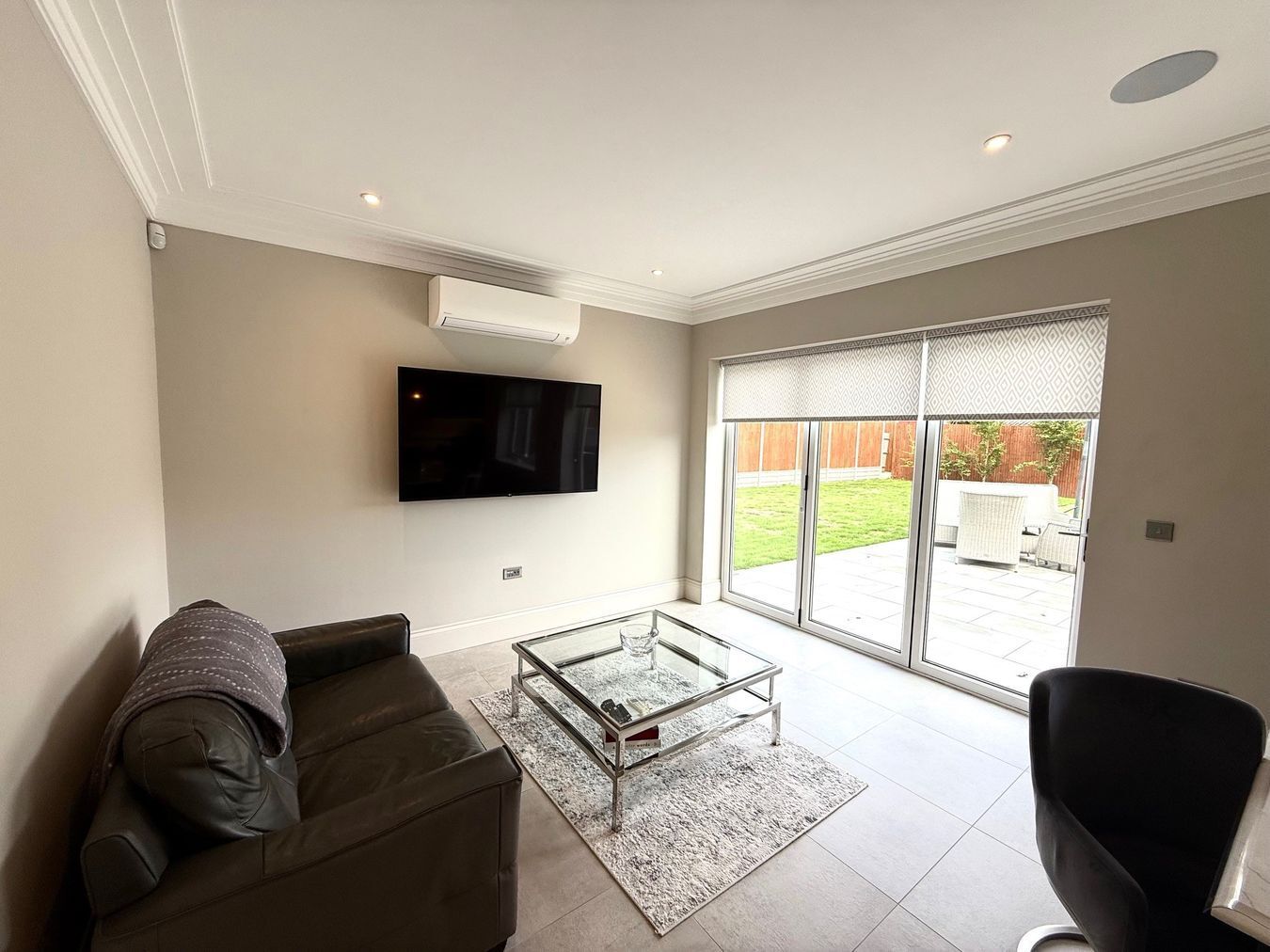 Hawthorn Lane, Warfield, Bracknell, RG42 Image 9