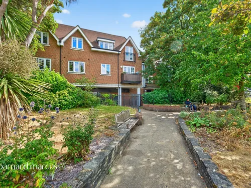 Cheam Road, Epsomphoto