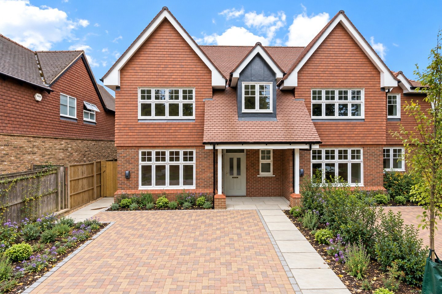 Brunswick Place, Weybridge, Surrey, KT13 Image 1
