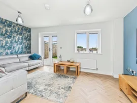 Egerton Close, Brighouse thumb 3