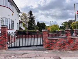 Hampden Way, LONDON photo