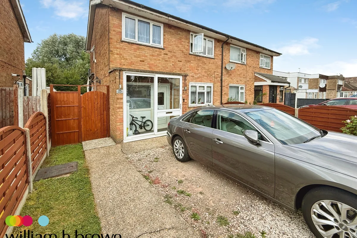 Lower Mardyke Avenue, RAINHAM