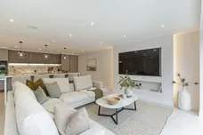 Crabtree Lane, Harpenden, AL5 photo 1