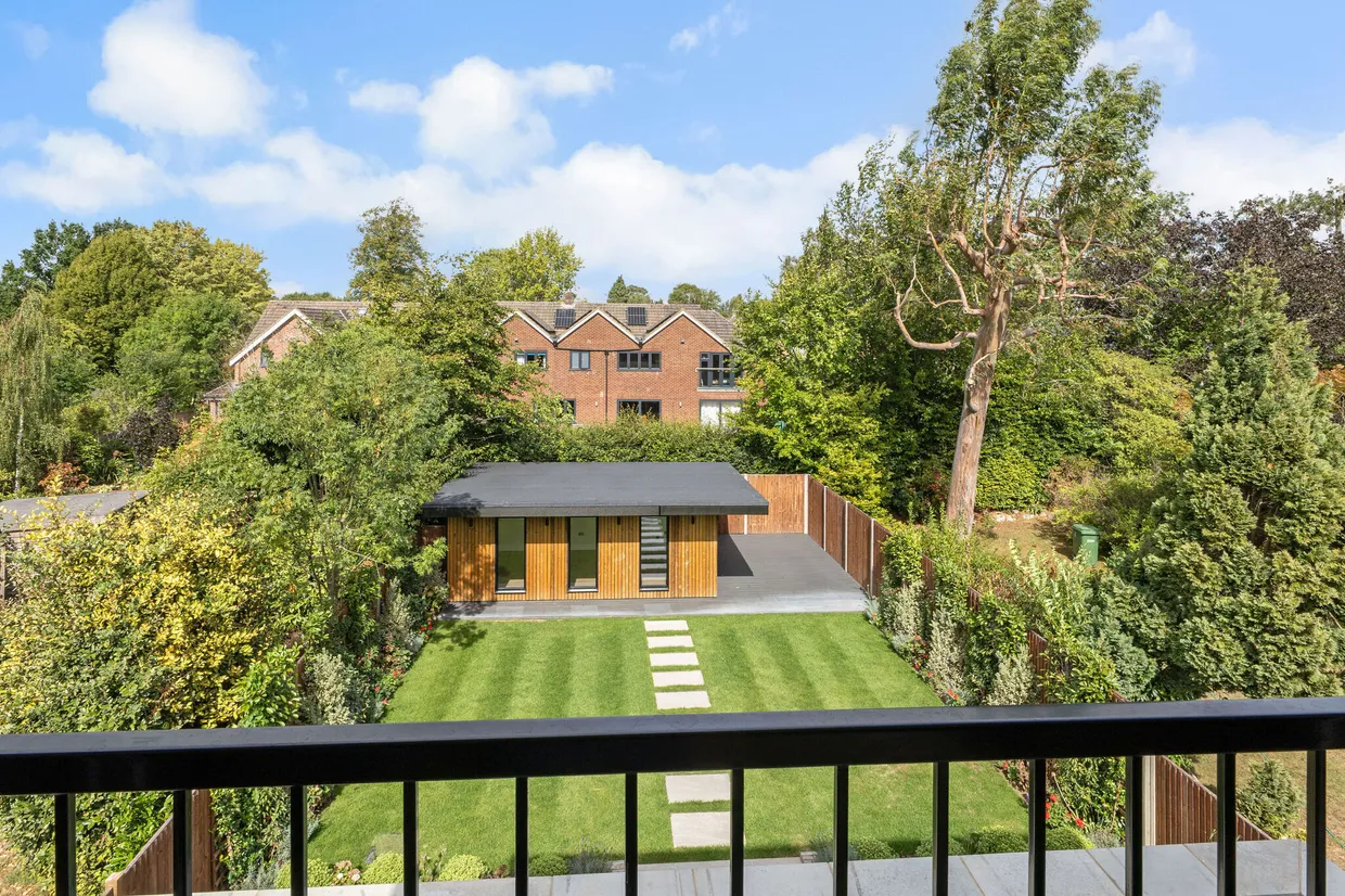 Crabtree Lane, Harpenden, AL5 photo 32