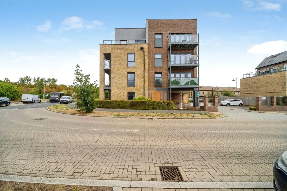 Atlas Way, Oakgrove, Milton Keynes