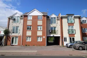 Main property image