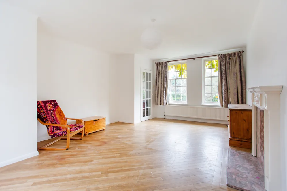 Fairford Close, Haywards Heath, RH16 photo 3