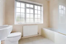 Fairford Close, Haywards Heath, RH16 photo 9
