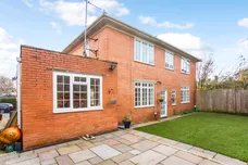 Fairford Close, Haywards Heath, RH16 photo 10