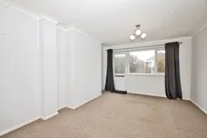 Cavalier Close, Yeovil