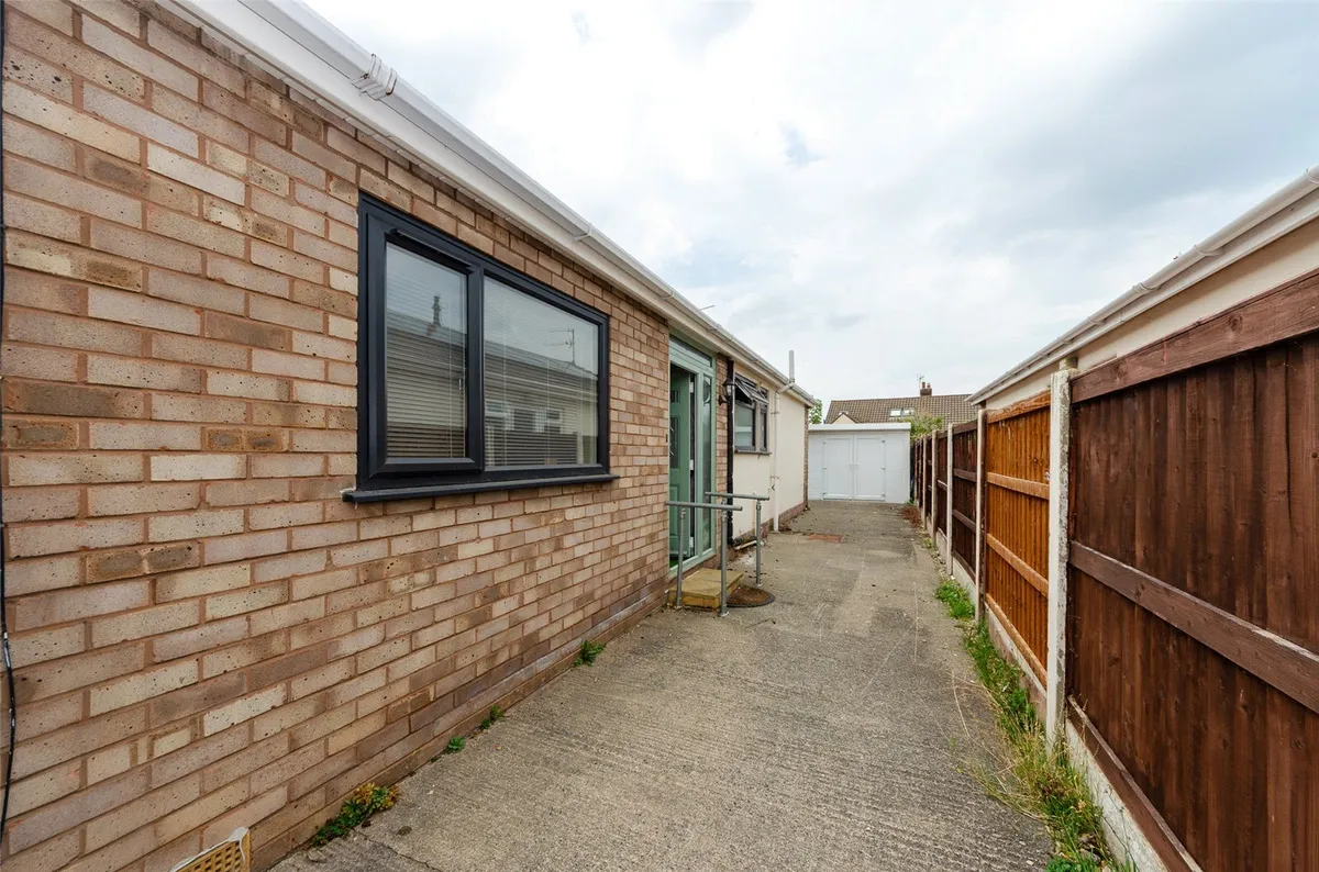 Lon Garnedd, Abergele, Conwy, LL22
