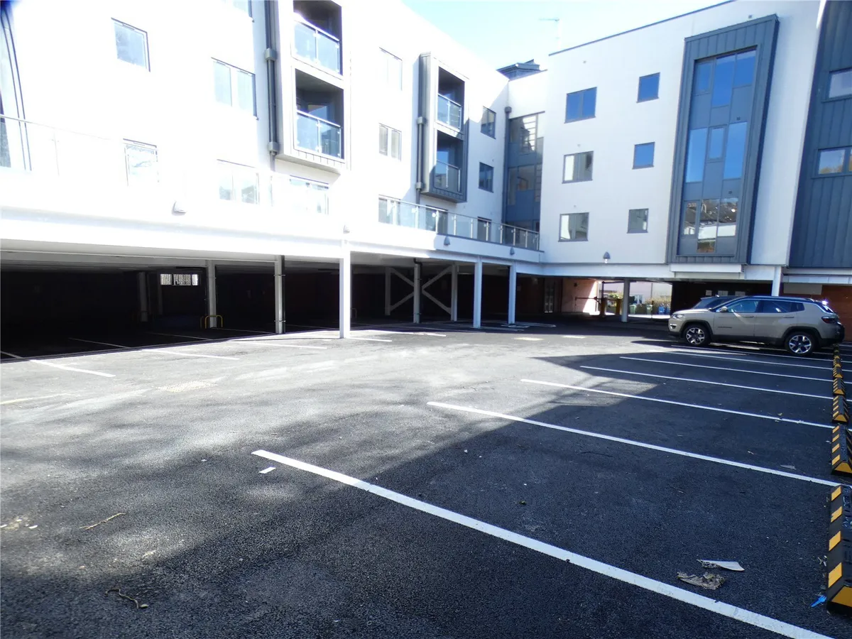 Farrar Rd, Bangor, Gwynedd, LL57