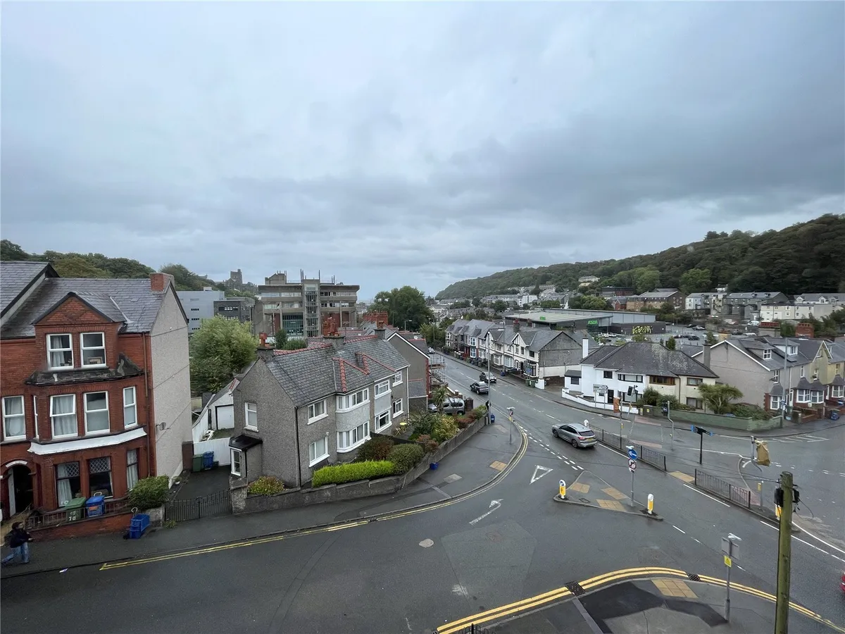 Farrar Rd, Bangor, Gwynedd, LL57