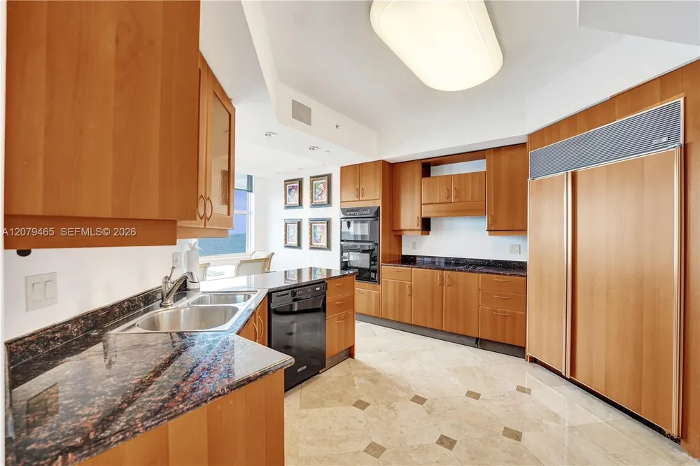 2100 N Ocean Blvd, Fort Lauderdale, FL 33305