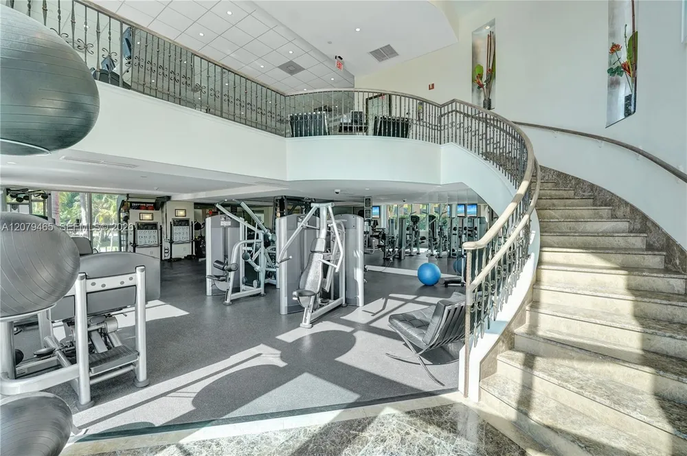 2100 N Ocean Blvd, Fort Lauderdale, FL 33305