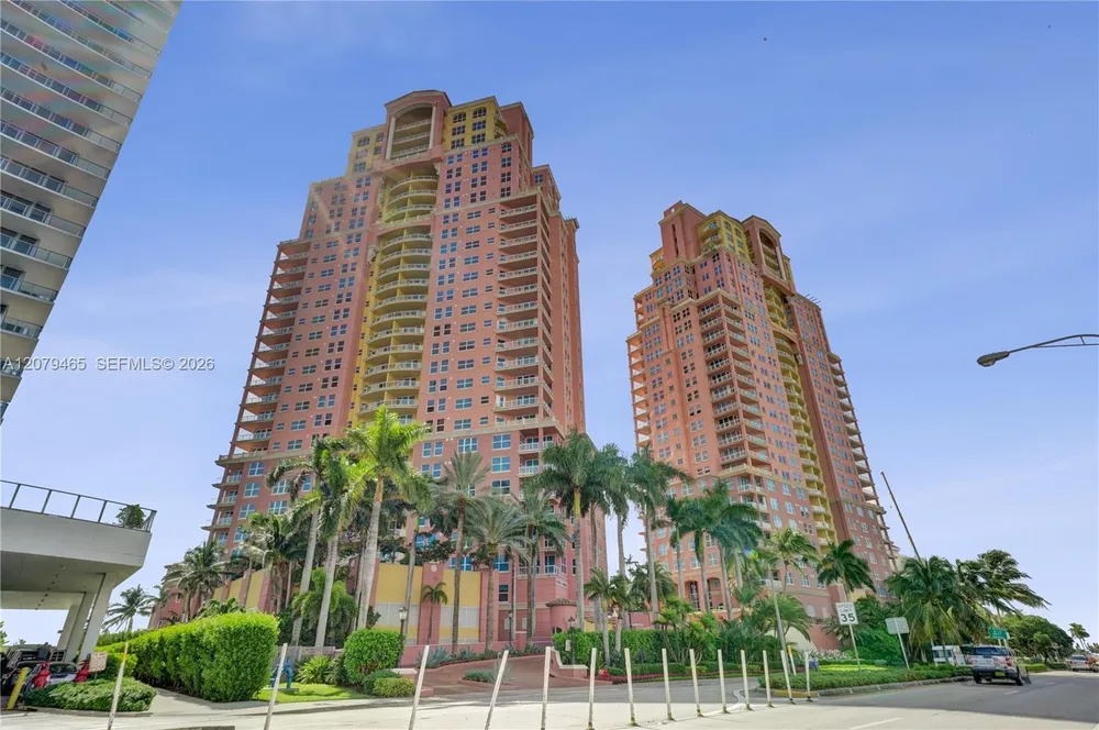 2100 N Ocean Blvd, Fort Lauderdale, FL 33305