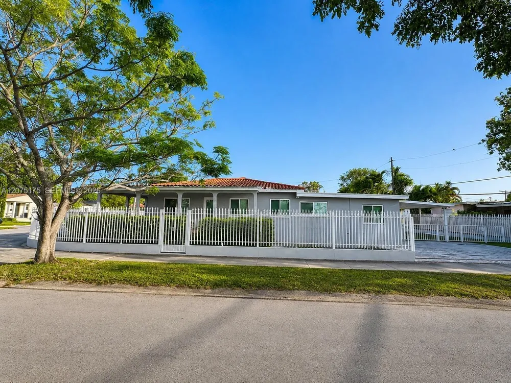 100 SW 51st Ct, Miami, FL 33134