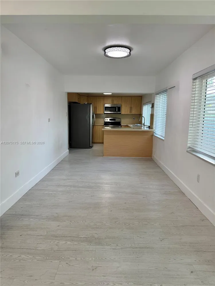 100 SW 51st Ct, Miami, FL 33134