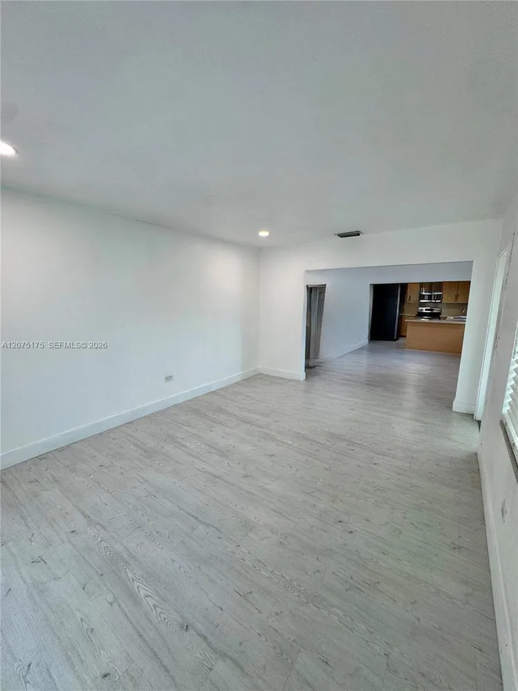 100 SW 51st Ct, Miami, FL 33134