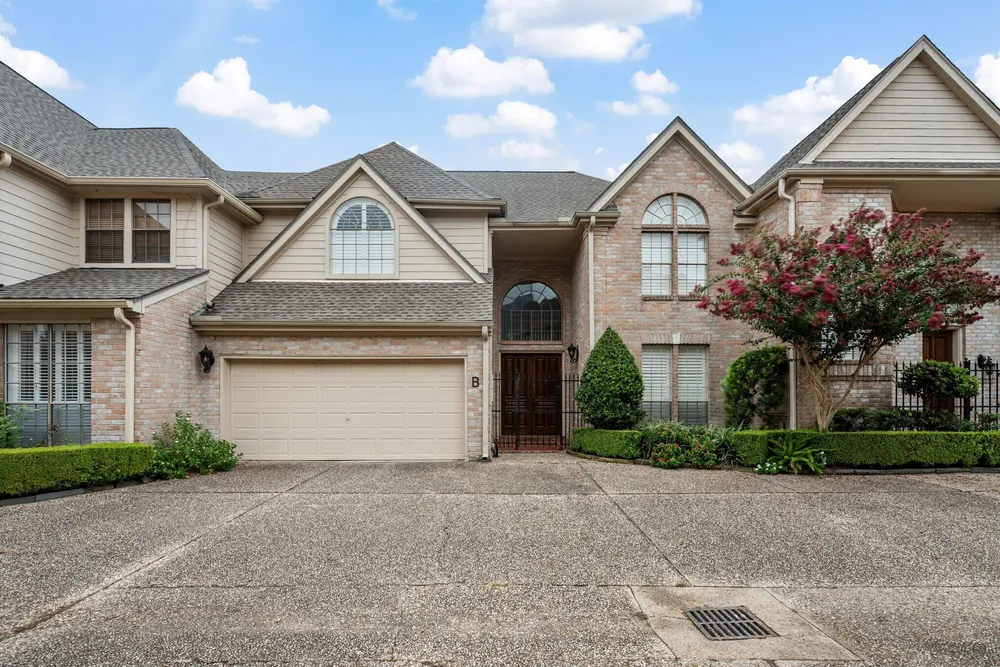2514 Potomac Dr, Houston, TX 77057