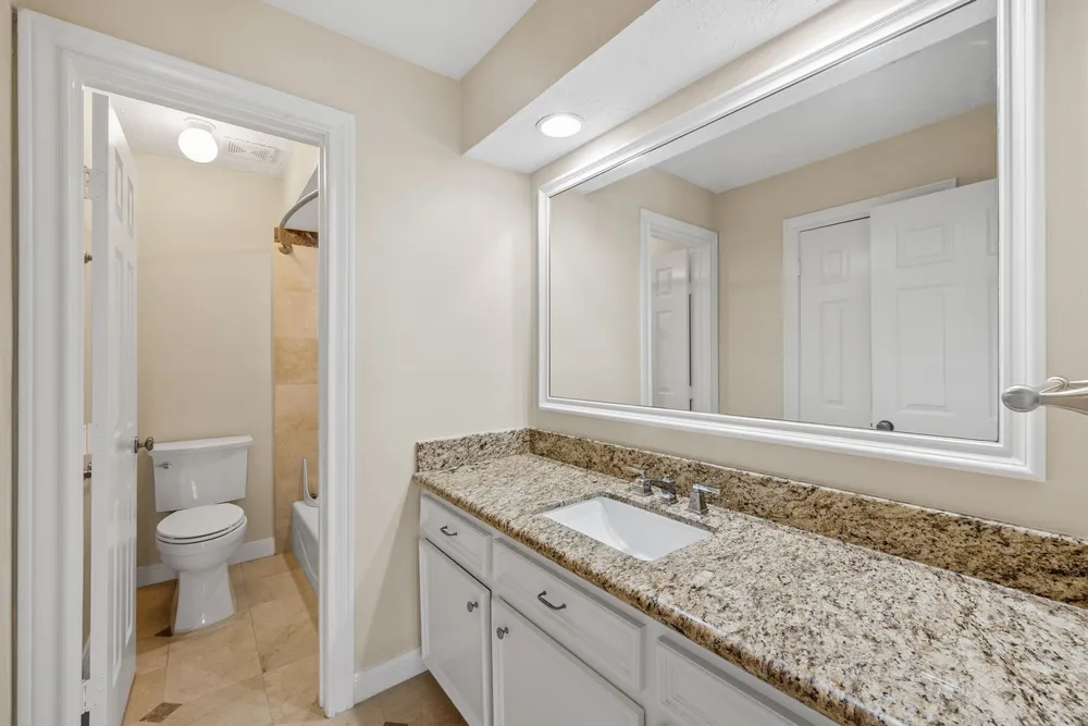 2514 Potomac Dr, Houston, TX 77057