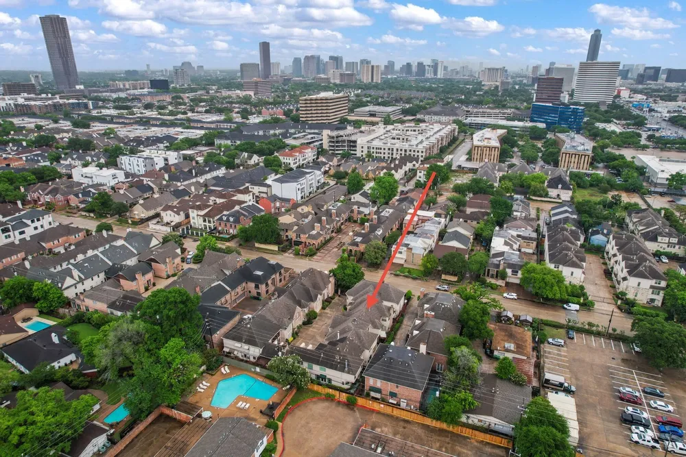 2514 Potomac Dr, Houston, TX 77057