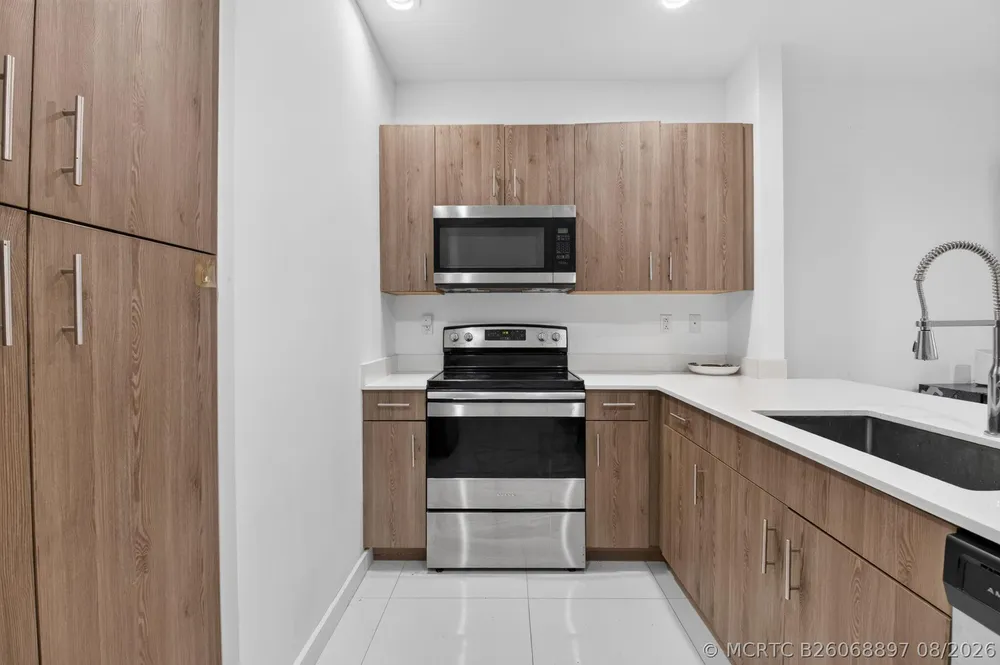1030 Crystal Way, Delray Beach, FL 33444