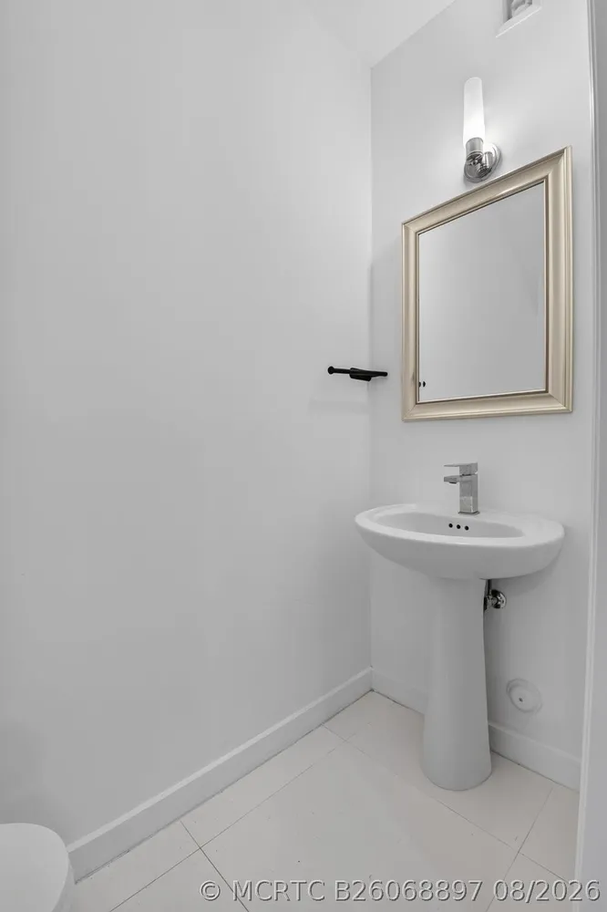 1030 Crystal Way, Delray Beach, FL 33444