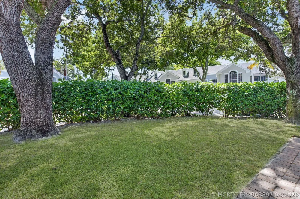 1030 Crystal Way, Delray Beach, FL 33444