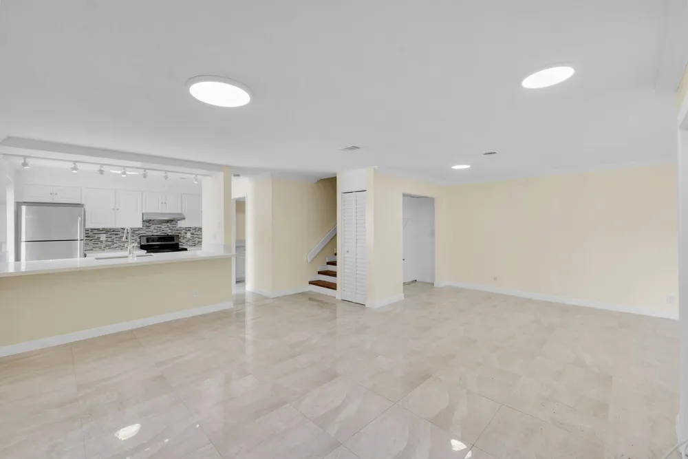 4206 NW 114th Terrace, Coral Springs, FL 33065