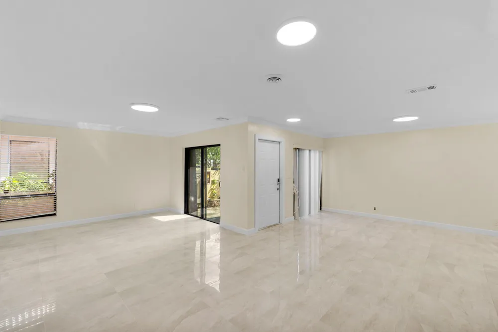 4206 NW 114th Terrace, Coral Springs, FL 33065