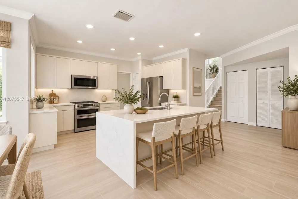 861 CRESTVIEW CIR, Weston, FL 33327