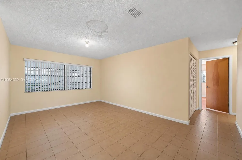 13217 SW 44th Ln, Miami, FL 33175