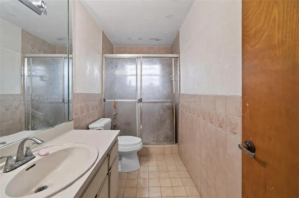 13217 SW 44th Ln, Miami, FL 33175