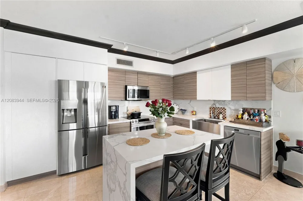 1755 E Hallandale Beach Blvd, Hallandale Beach, FL 33009