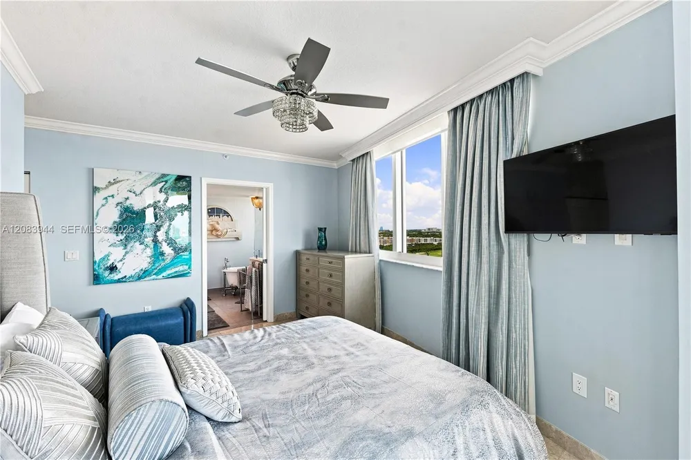 1755 E Hallandale Beach Blvd, Hallandale Beach, FL 33009