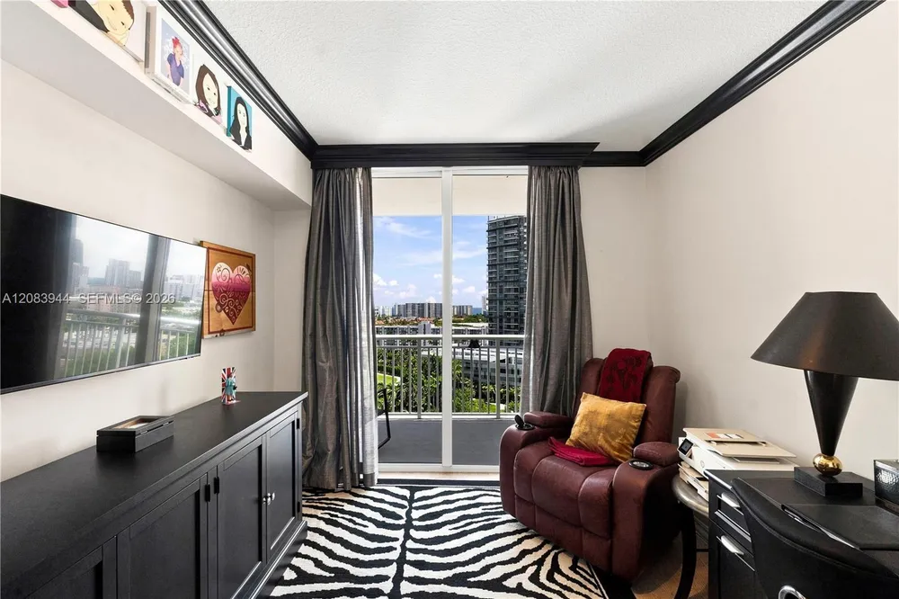 1755 E Hallandale Beach Blvd, Hallandale Beach, FL 33009