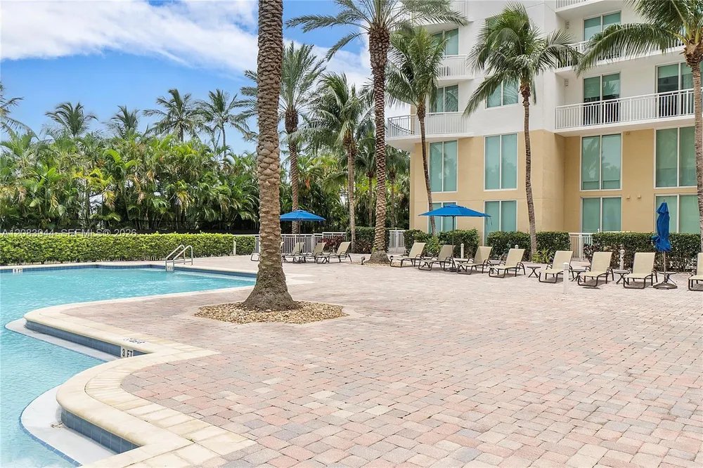 1755 E Hallandale Beach Blvd, Hallandale Beach, FL 33009